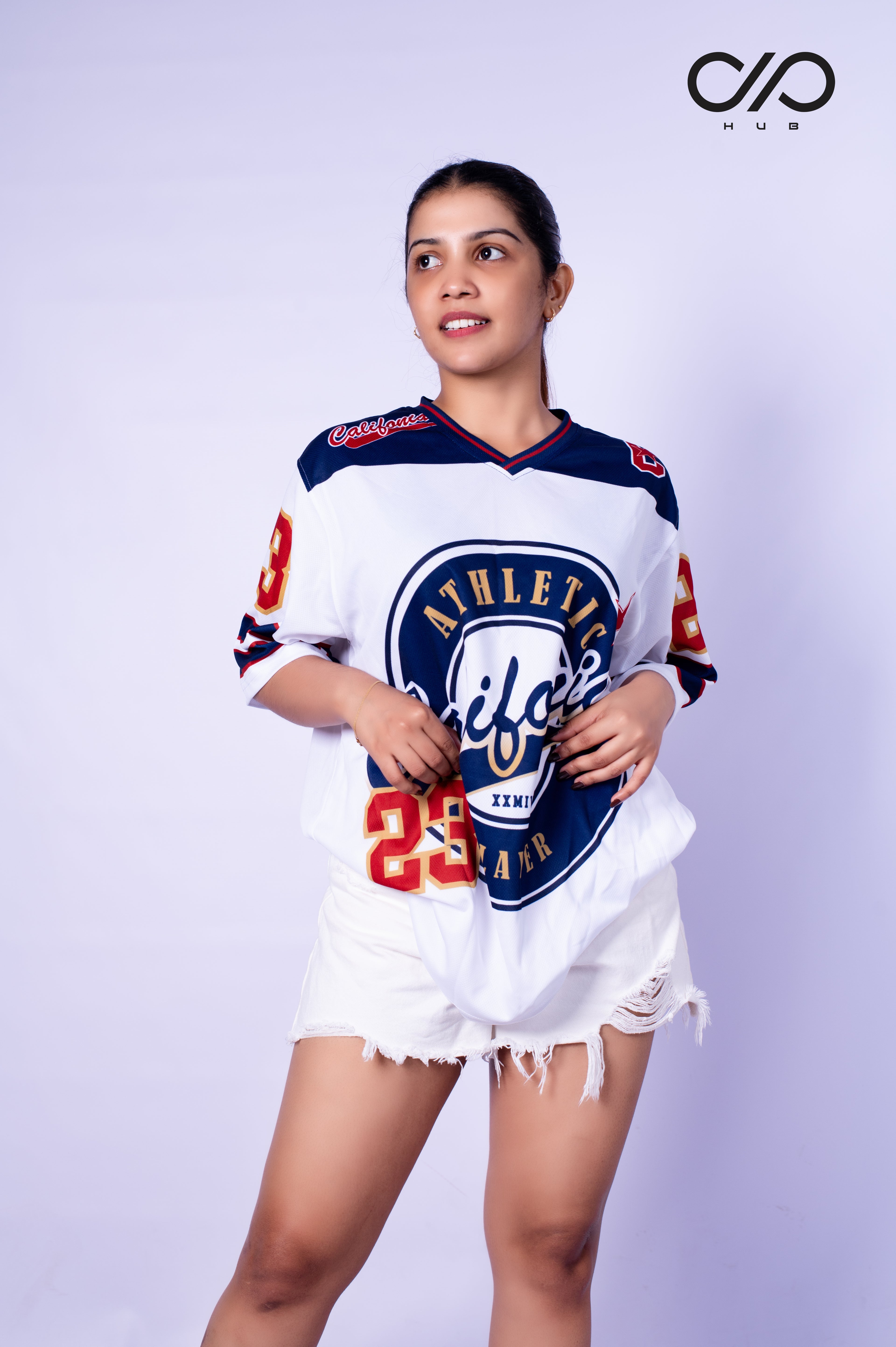 V-collar Croshole material T-shirt Unisex | California Athletic Edition